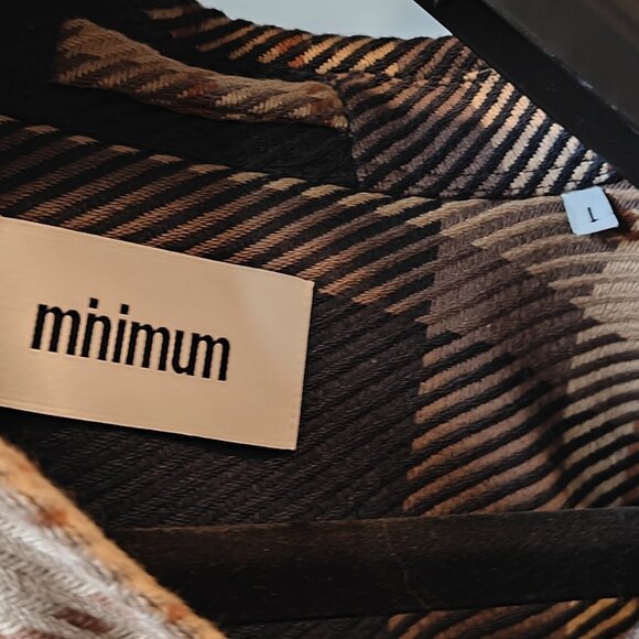 Minimum large plaid overshirt/shacket - Picture 5 of 5